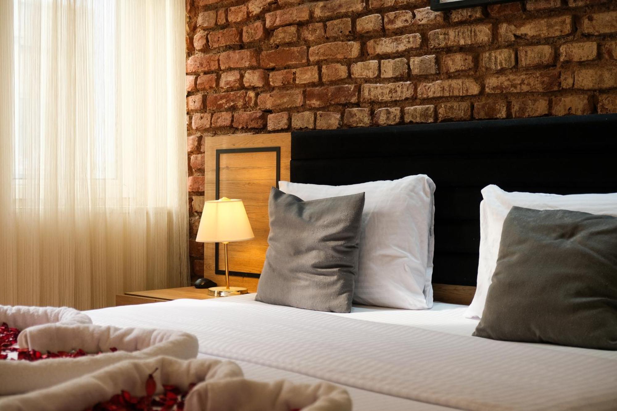 Taksim Nikea Suites 80 Istanbul Exterior photo
